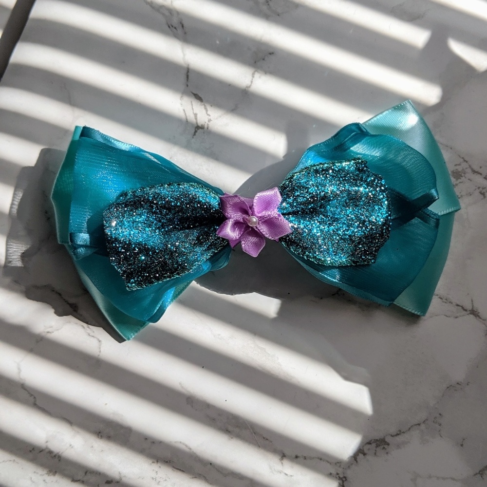 ExtraSweetBowtique Little Mermaid Ariel Hair Bow